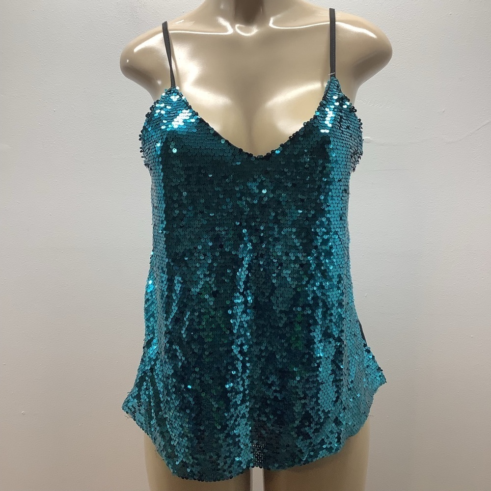 Modern Attraction Size Medium Sequin Teal Cami Top With Adjustable Straps. New